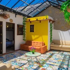 Affittacamere La Casa De Las Plazas, Bogotá